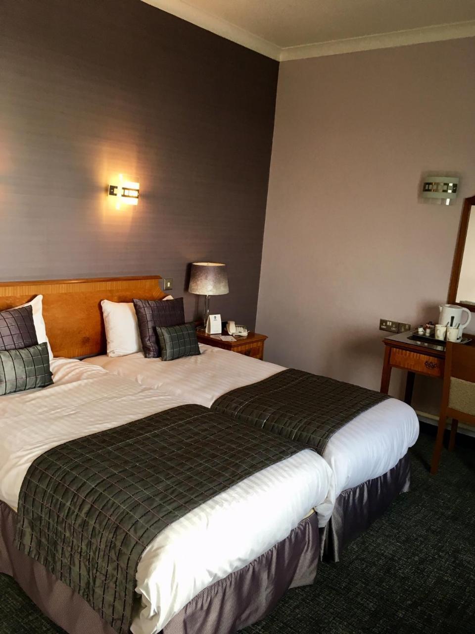 Best Western Aberavon Beach Hotel Port Talbot Exteriör bild
